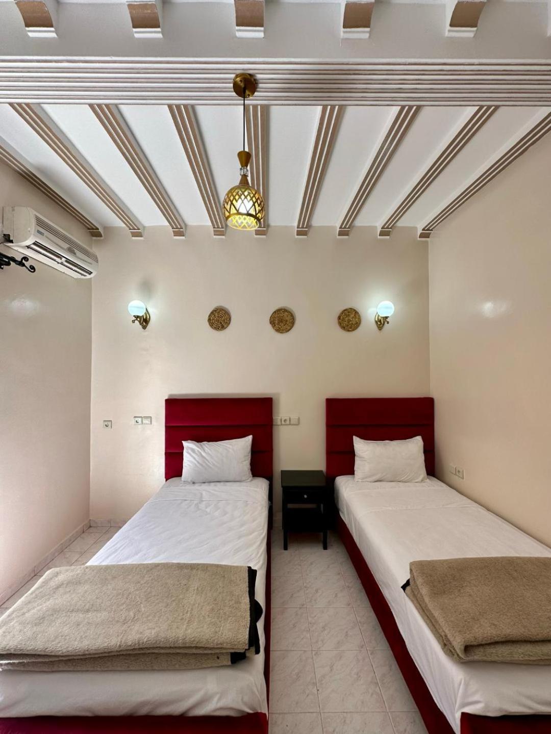 Hotel Zaghro Tajda Екстер'єр фото