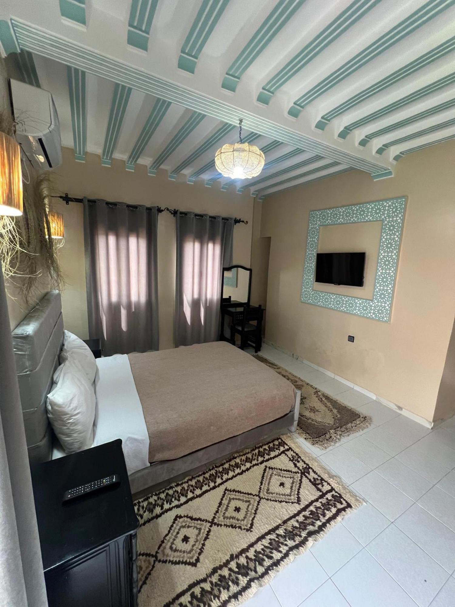 Hotel Zaghro Tajda Екстер'єр фото